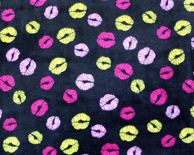 Bubs Lips Cuddle Fleece Fabric Blanket Loungewear - T9 Fabrics
